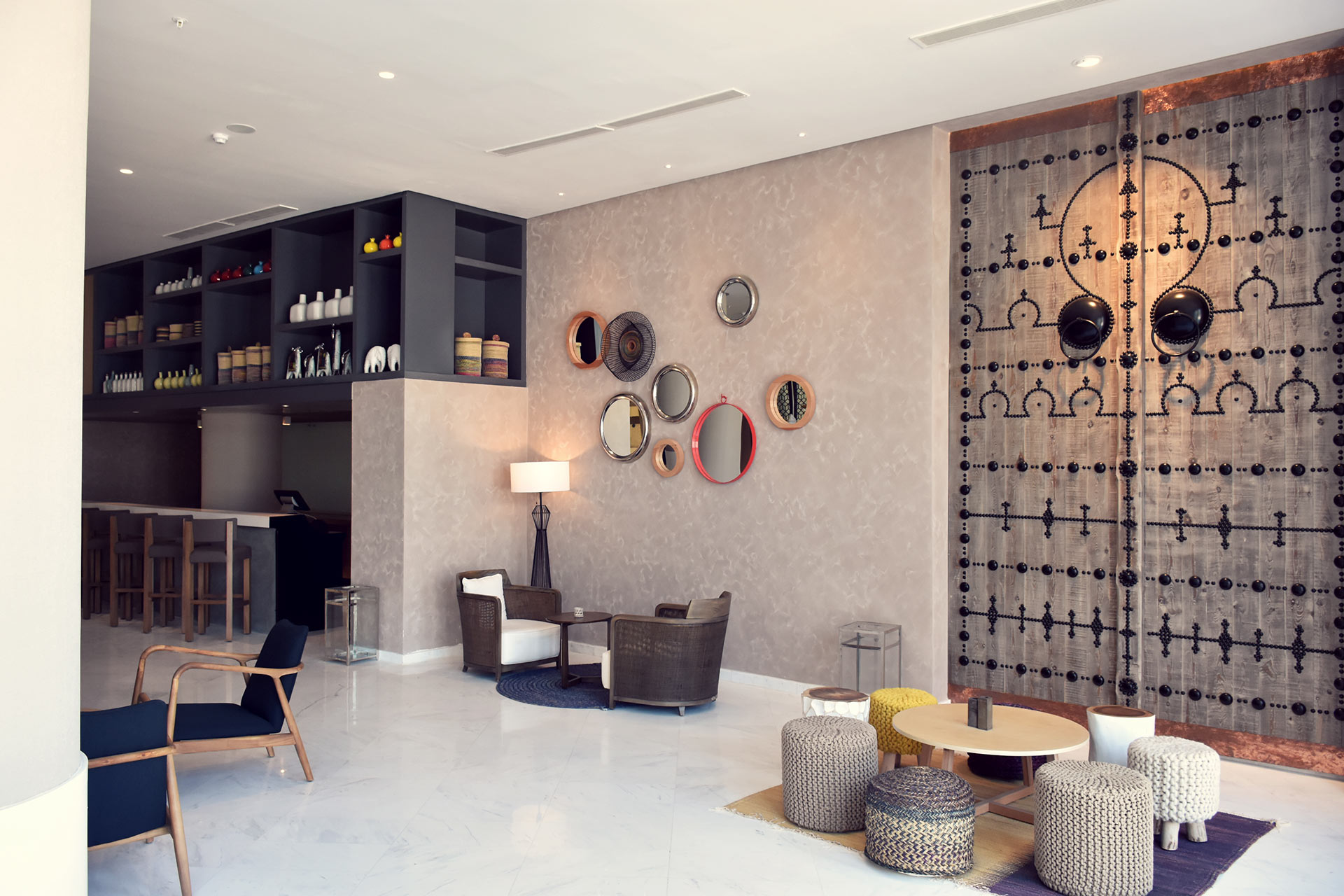 https://dawserandpartners.com/wp-content/uploads/2016/05/hotel-common-area.jpg