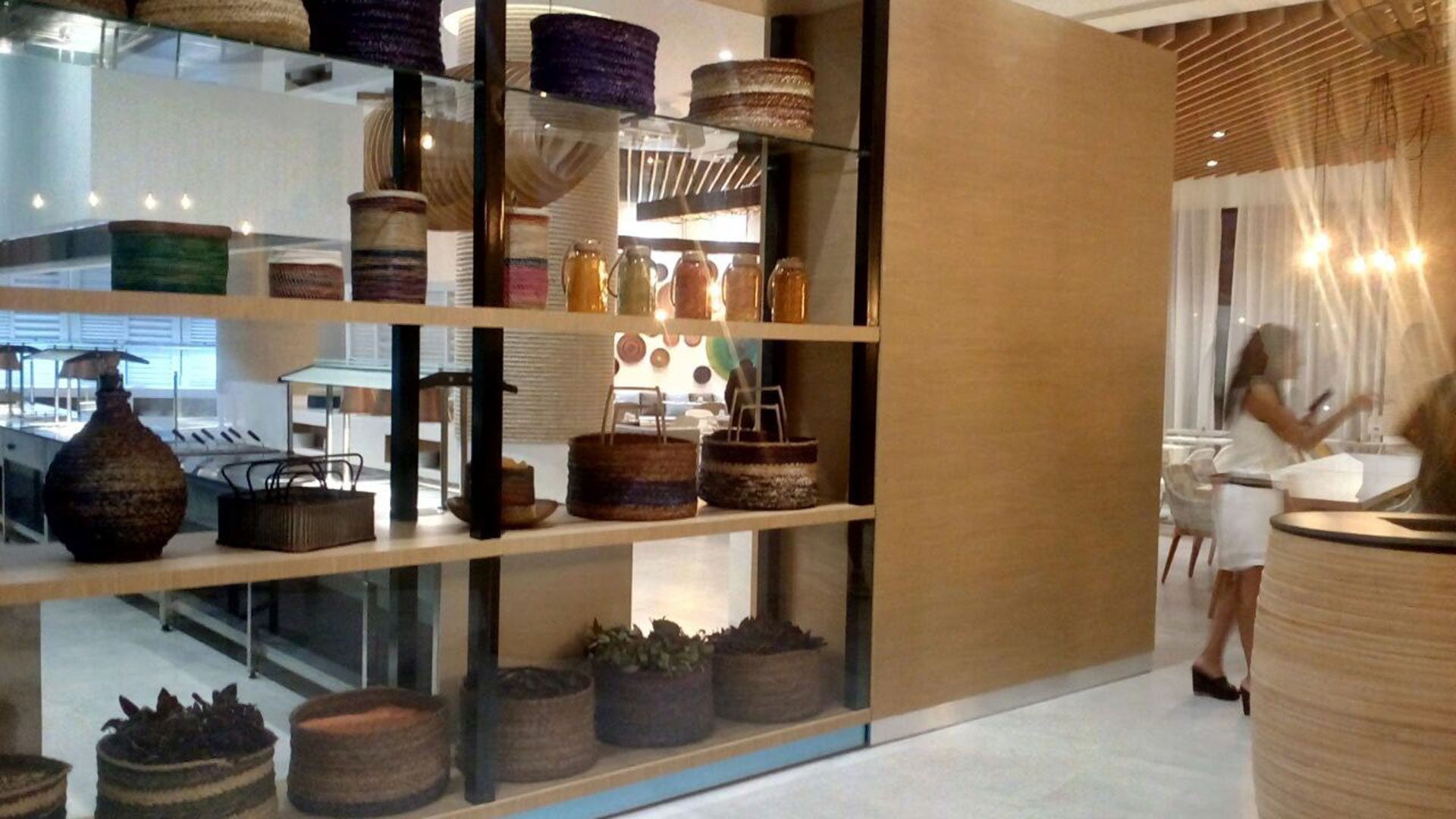 https://dawserandpartners.com/wp-content/uploads/2016/05/hotel-restaurant-2.jpg