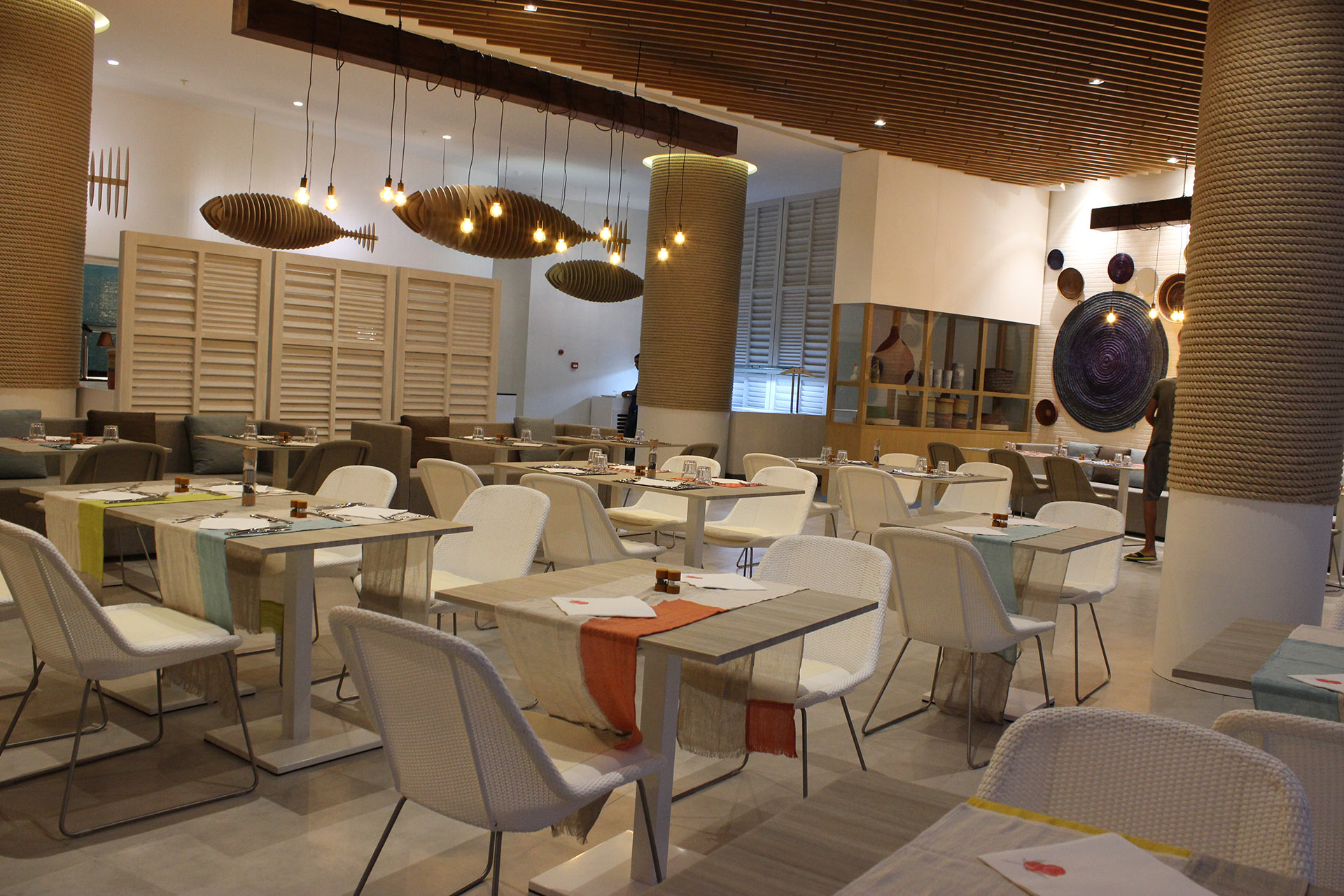 https://dawserandpartners.com/wp-content/uploads/2016/05/hotel-restaurant-3.jpg